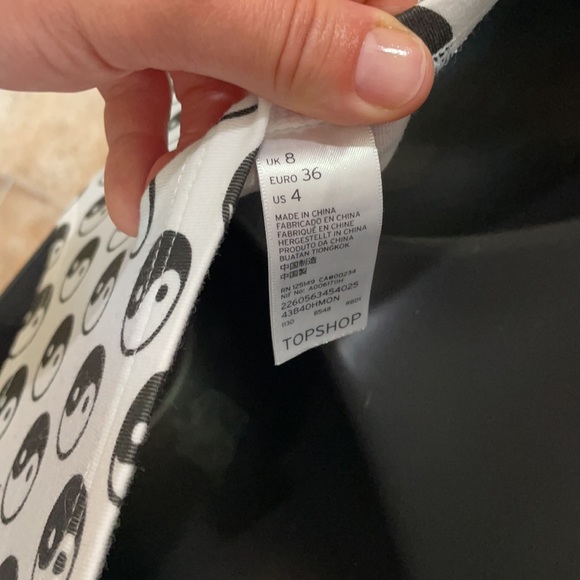 TOPSHOP matching bra/undies yin yang size 4/6 NEW - Picture 4 of 5